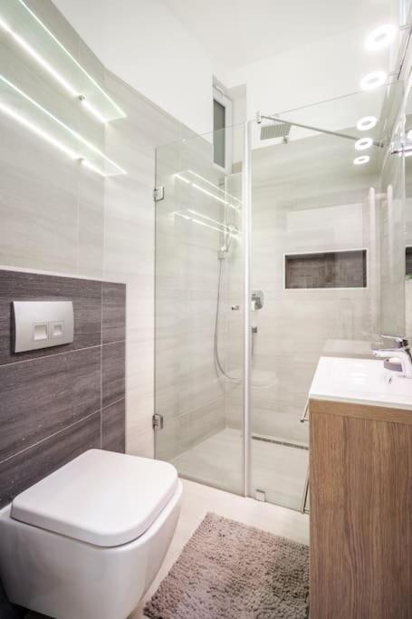 Ferienwohnung Szalag Utca 6 Luxurious Flat Castle District Budapest Exterior foto